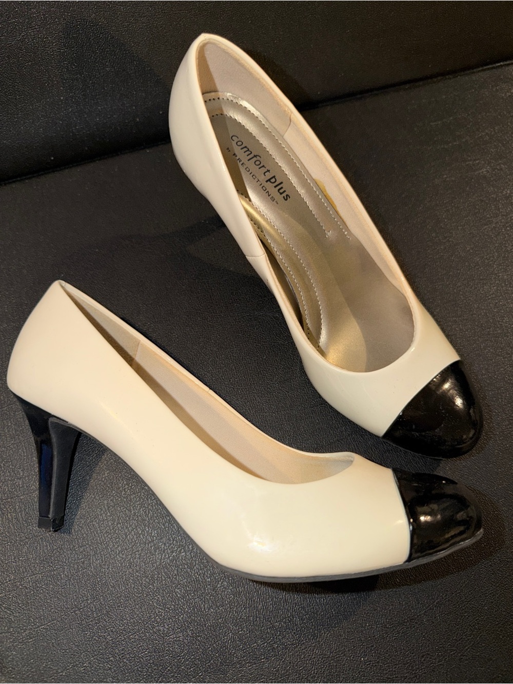 Predictions comfort plus | Two-Tone Cream and Black Cap-Toe Heels